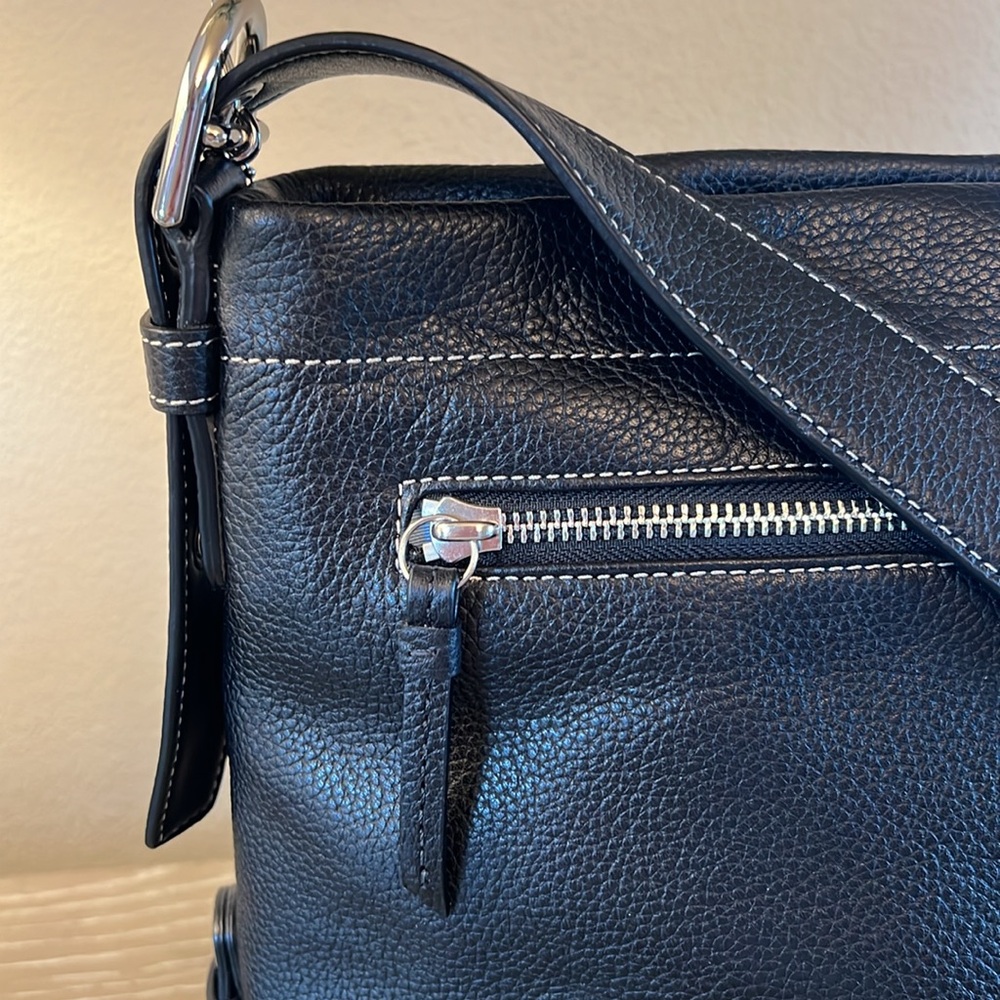 Coach Black Leather Shoulder Bag with Silver Hardware - Picture 2 of 11